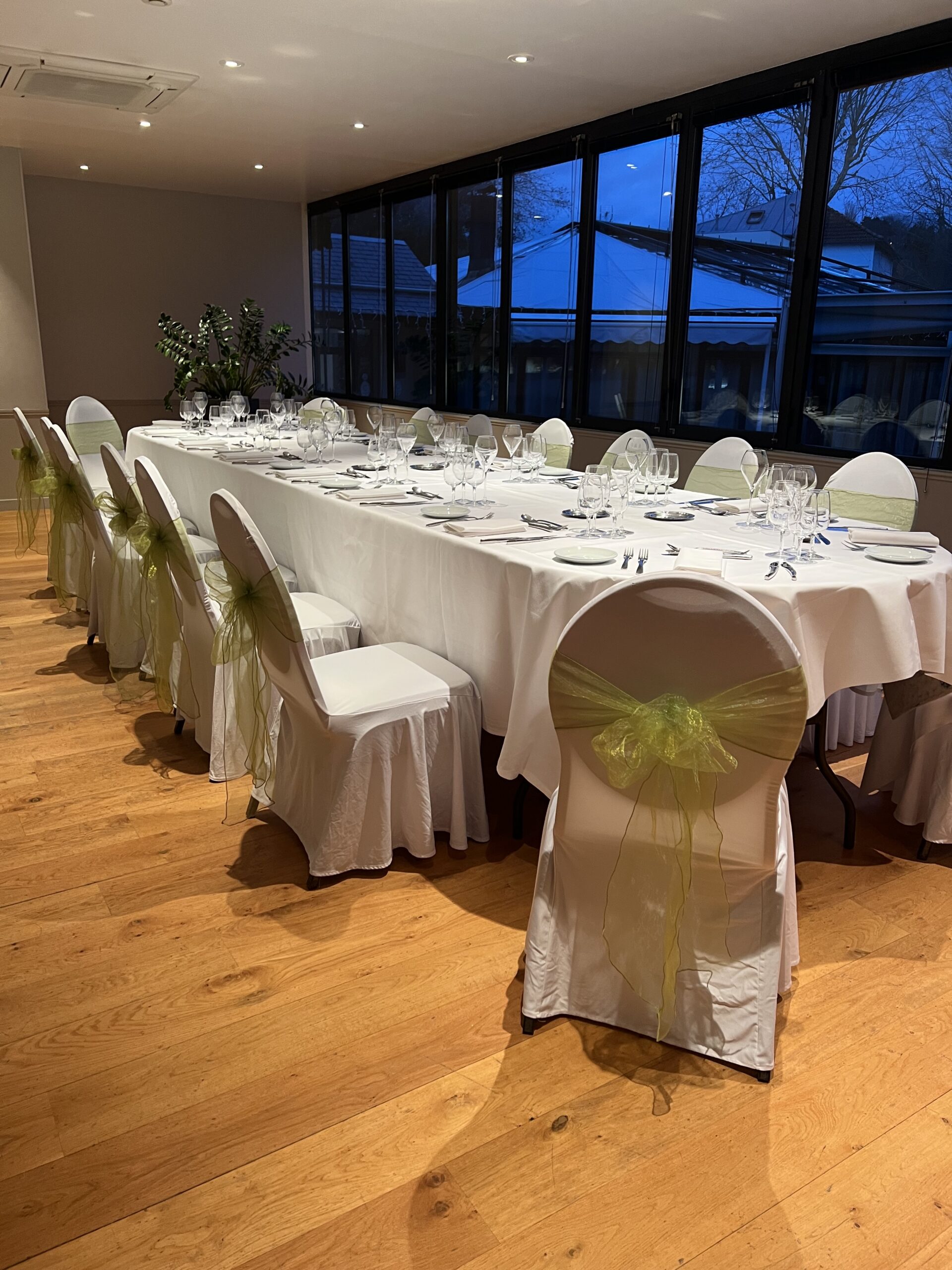 Salon De Vinci - table dressée